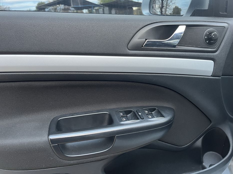 Skoda Octavia A5 2.0 TDI ,103 kWt,140 к.с.