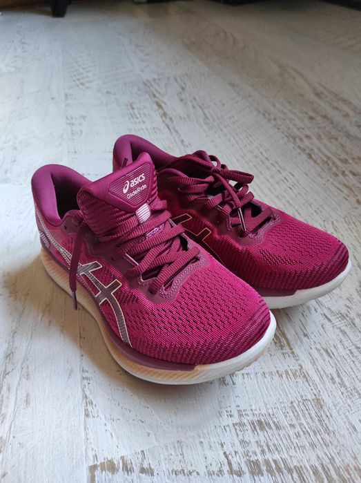 Кросівки для бігу Asics GlideRide 2020