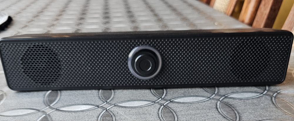Mini stereo soundbar