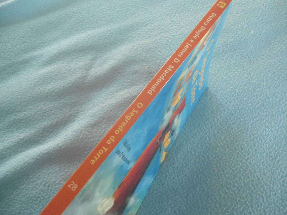 O segredo da Torre de Debra doyle/James D. Macdonald