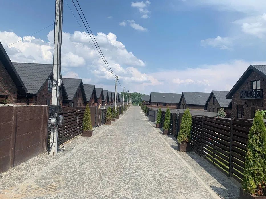Таунхаус 100м2 1.5 сотки у КМ "Бельгійське Містечко" відділ продажу