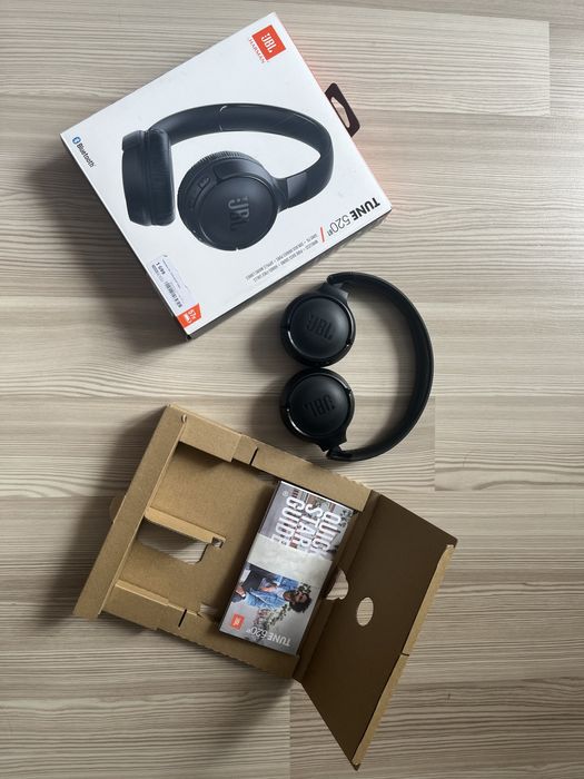 JBL Tune 520BT наушники