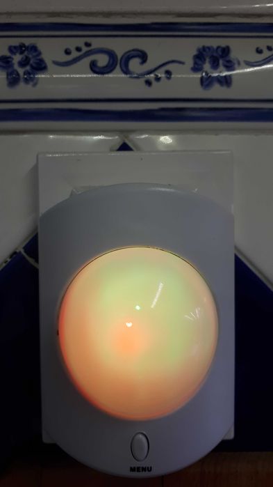 Luz de presença com cores