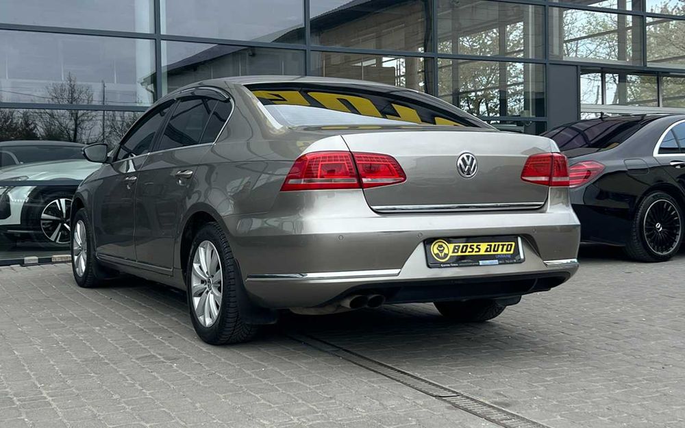 Volkswagen Passat 2013