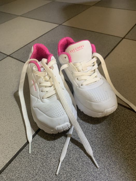 Skechers Uno Lite