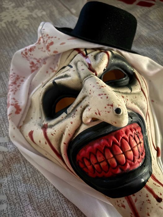 Máscara Terrifier nova
