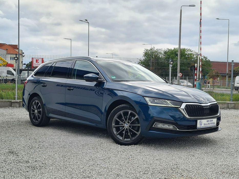 Skoda Octavia Navi 2xPDC El.Klapa El+Grzane+Pamięć Fotele Full Led Klimatronik Alu