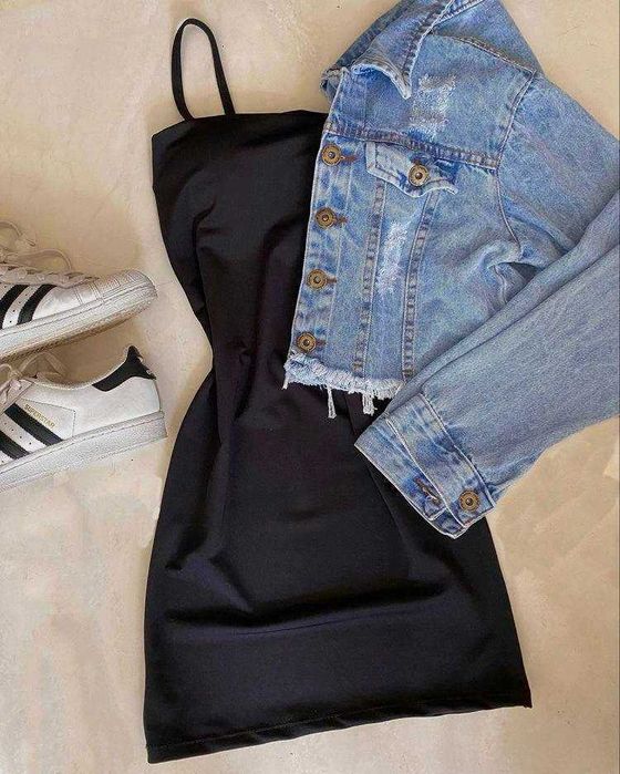 міні сукня щільний креп-дайвінг короткое платье