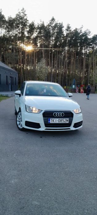 Sprzedam audi a1 sportback 1,0 bezyna 95koni 2016r