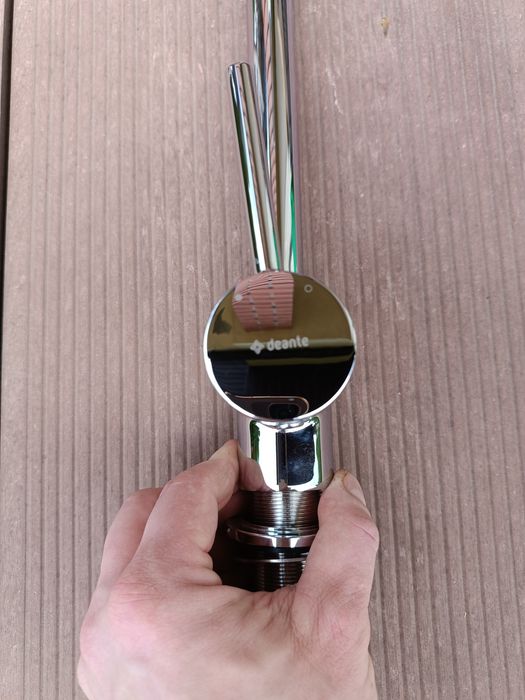 Bateria umywalkowa "Deante"