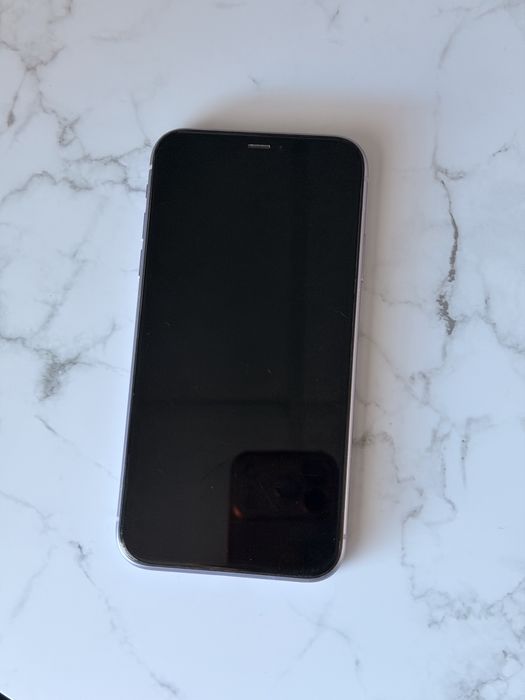 Sprzedam iphone 11