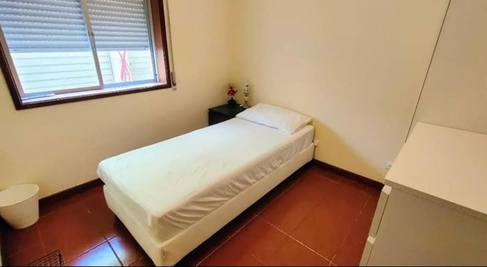 Quarto para arrendar