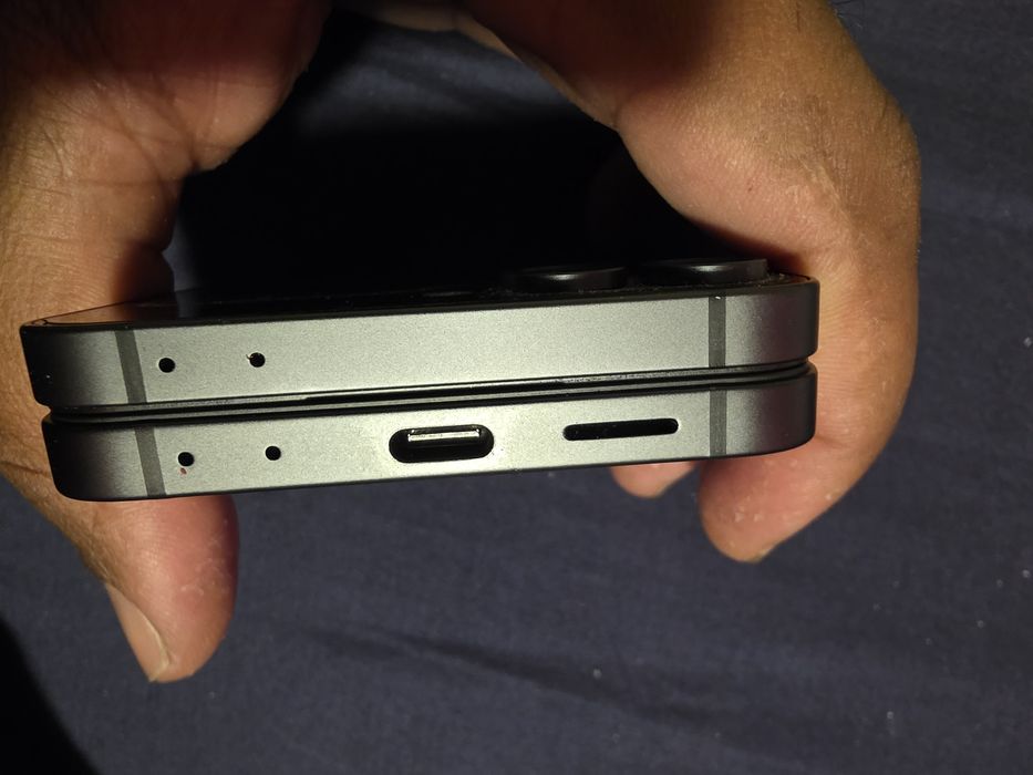 Samsung galaxy flip 6