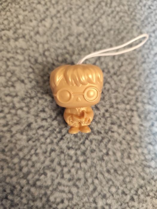 Золотий Harry Potter фігурка Kinder