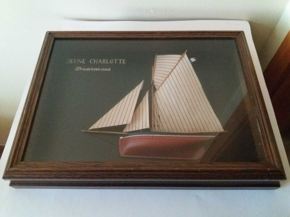 Quadro com embarcação "Jeune Charlotte" de Douarnenez França
