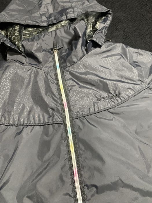Вінтажна вітровка Adidas 90-х початку 2000-х з райдужною блискавкою
