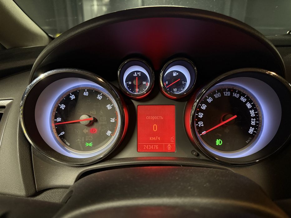 Opel astra рідна фарба