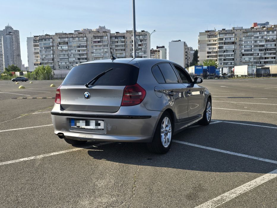 BMW 116 I 2009 VIN WBAUE31000E276018 фото оголошення 4 з 16