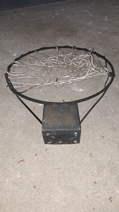 Kosz do koszykówki obręcz