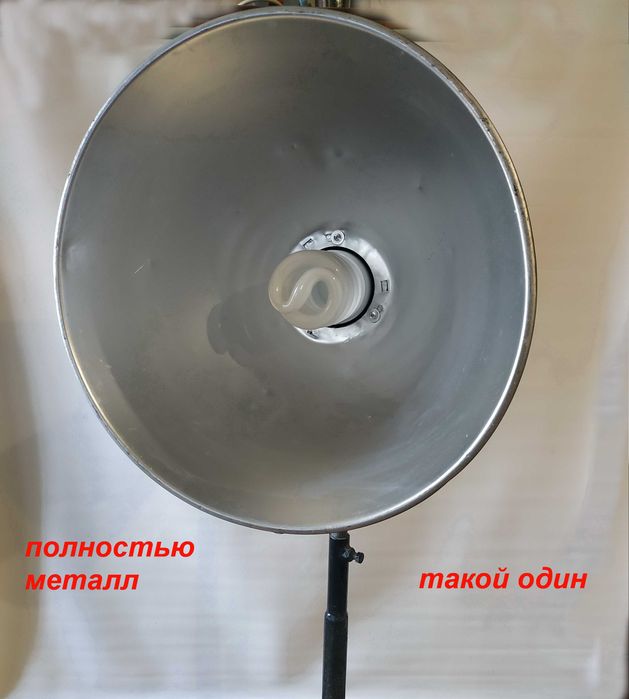 Комплект студийного света: 2 Софтбокса + Рефлектор + Лампы 65W (Сталь)