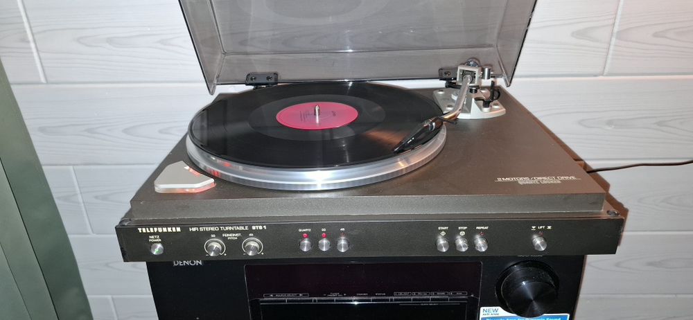 Super gramofon Telefunken STS 1.