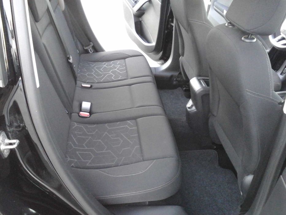 Peugeot 2008, 1.6 HDi Style ano 12/2015 em excelente estado