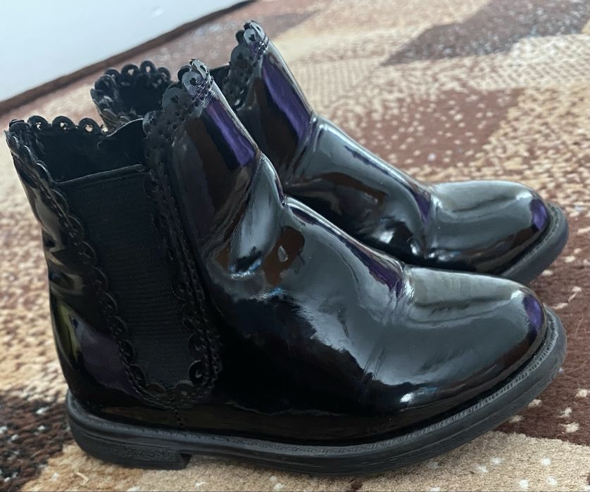 Черевички лакові 23 розмір