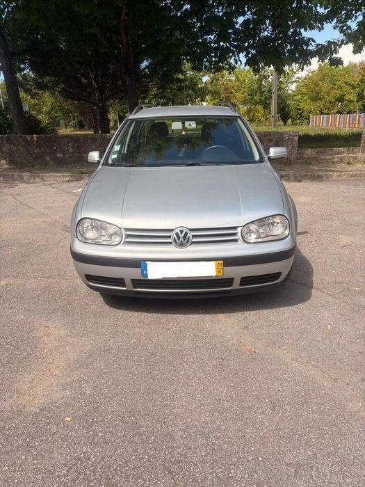 VW Golf 4 Variant Comfortline 1.9 TDI 100cv | 2001 | 290.000 km | Prata