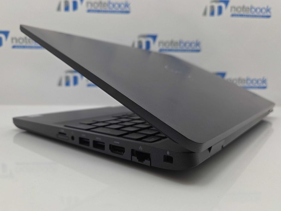 laptop DELL Latitude 5500 i5-8365u 4x 1.6GHz 8GB SSD 256GB Windows 11