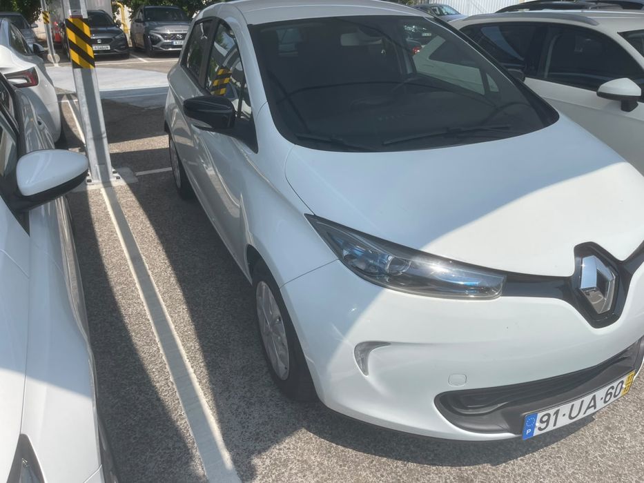 Renault Zoe ZE40 40kWh | Bateria Própria | GPS | Câmara | 2017