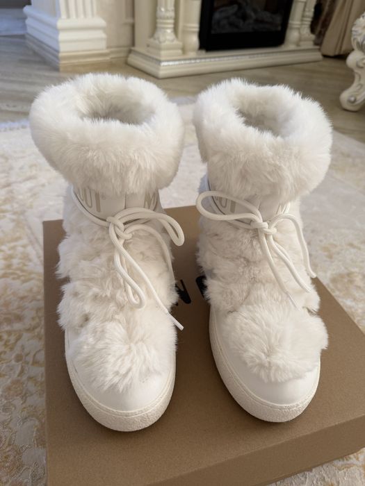 Продам Moon boot,оригінал