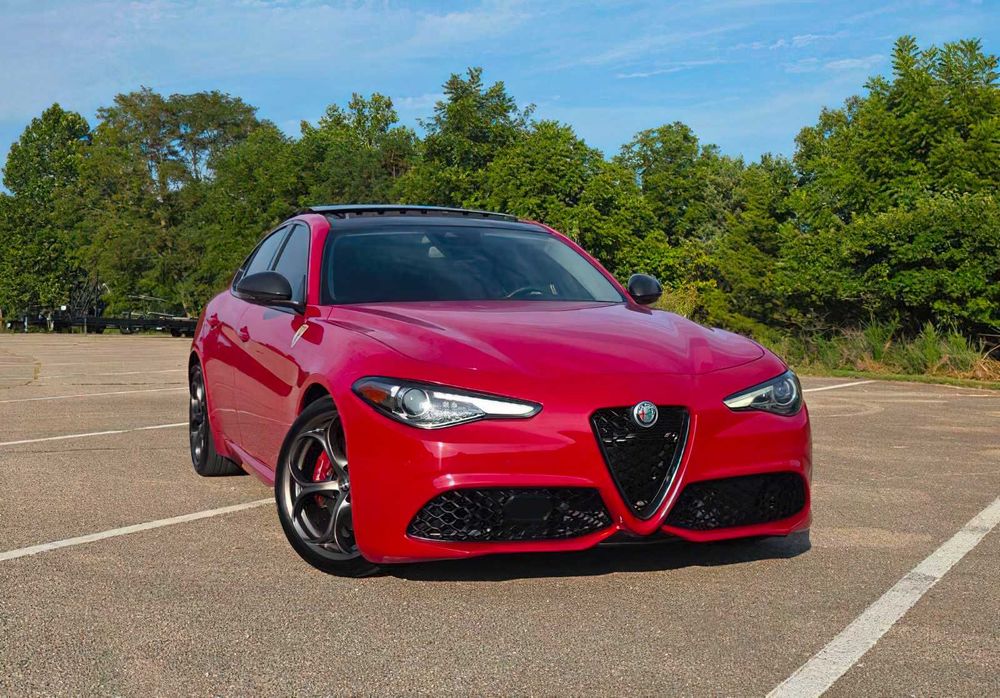 Alfa Romeo Giulia Ti Sport      2019