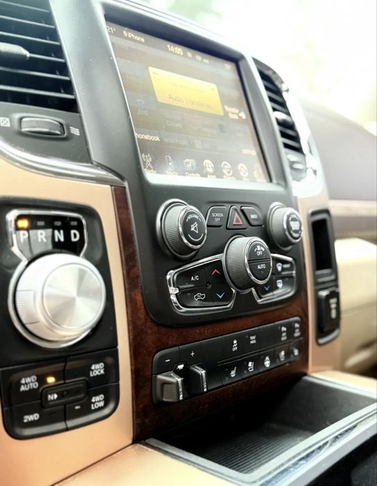 Dodge Ram Longhorn 5.7hemi piękny