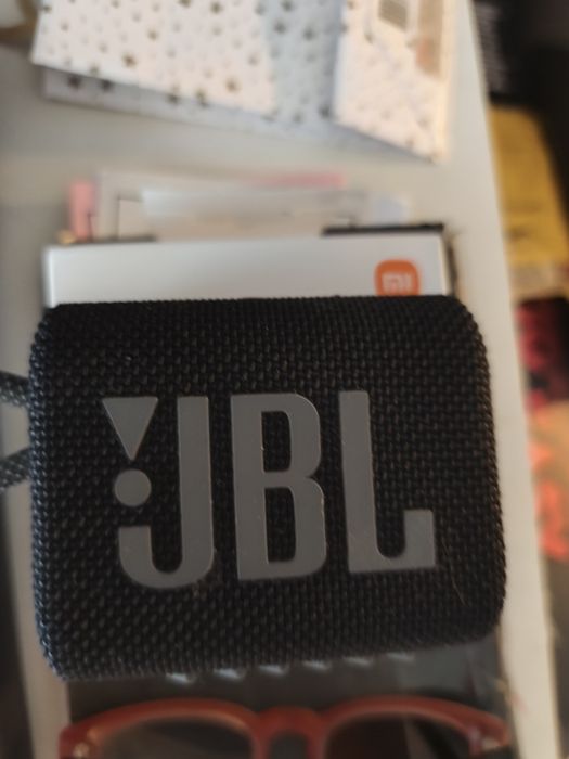 JBL GO como nova