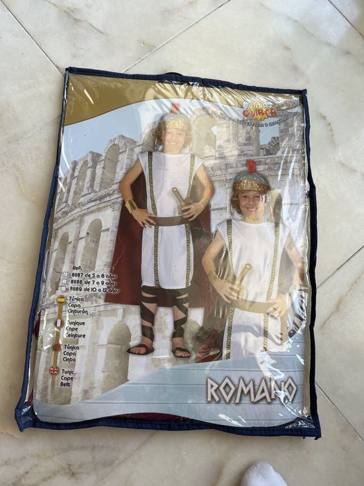 Novo Fato de carnaval romano