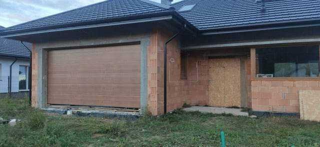 Wymiana pokrycia dachowego i wykończenia