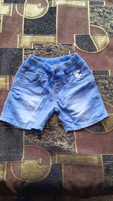 Джинсовые шорты на мальчика