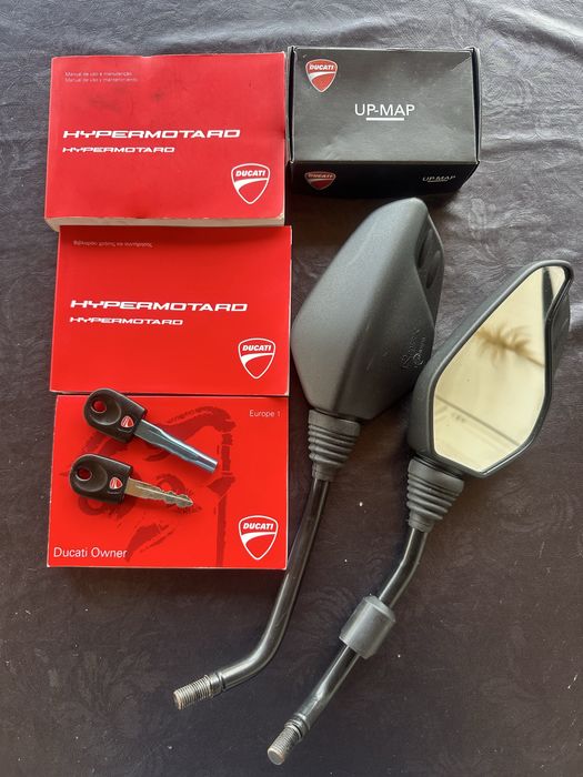 Ducati Hypermotard 821