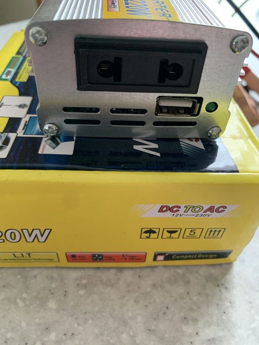 Автомобільний інвертор 12V → 220V, 220W + USB, з крокодилами