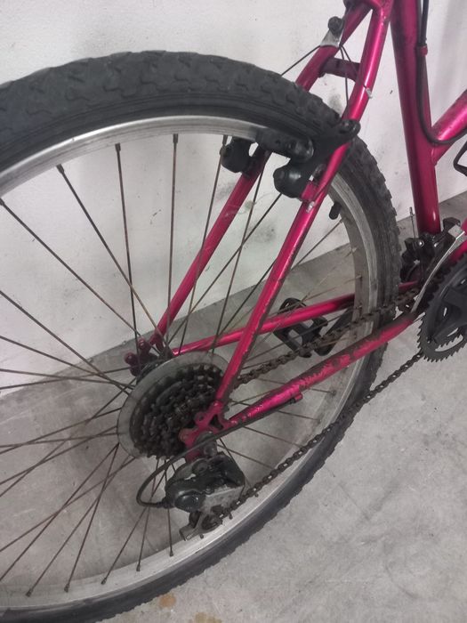 Bicicleta Gazelle 26” com mudanças Shimano Shimano SIS (6 velocidades