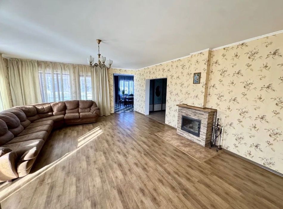 Здається будинок 290 м² біля Броварів! 31 сотка, газ, 30 кВт, 3 види опалення, гараж на 2 авто
