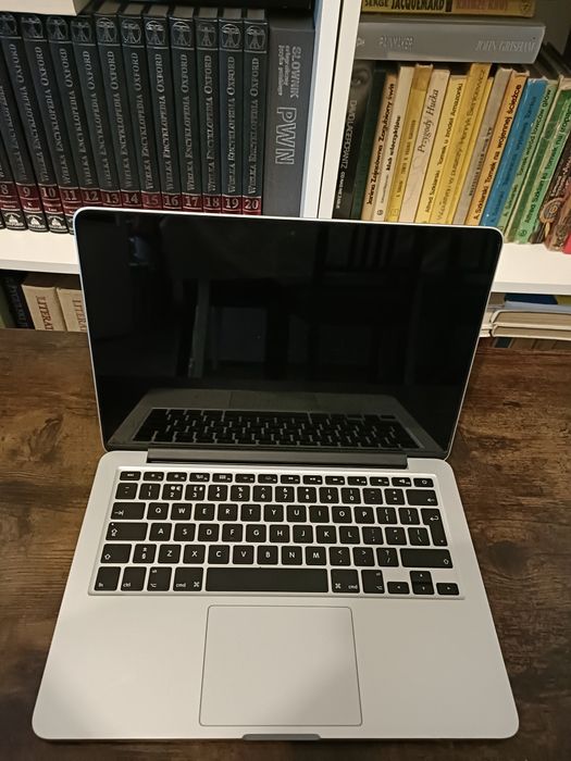 Laptop Apple Macbook Pro i5 8/128 Gb Windows 11 office macOS SSD
