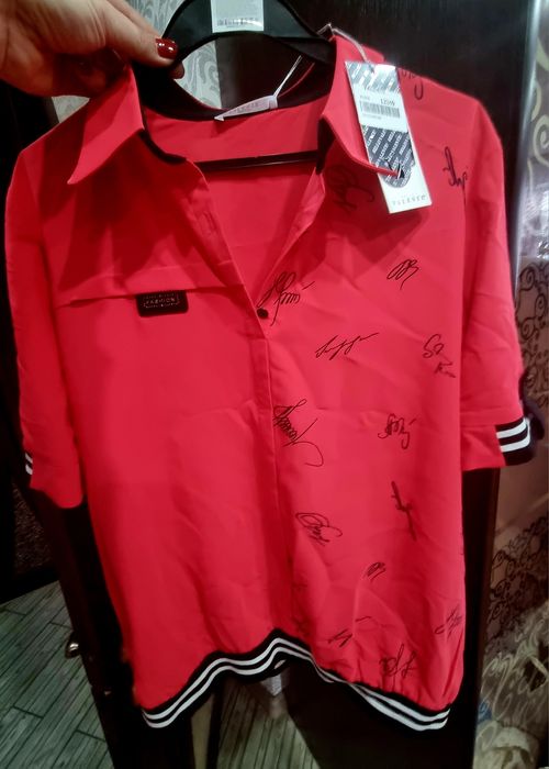 Продам жіночу блузу