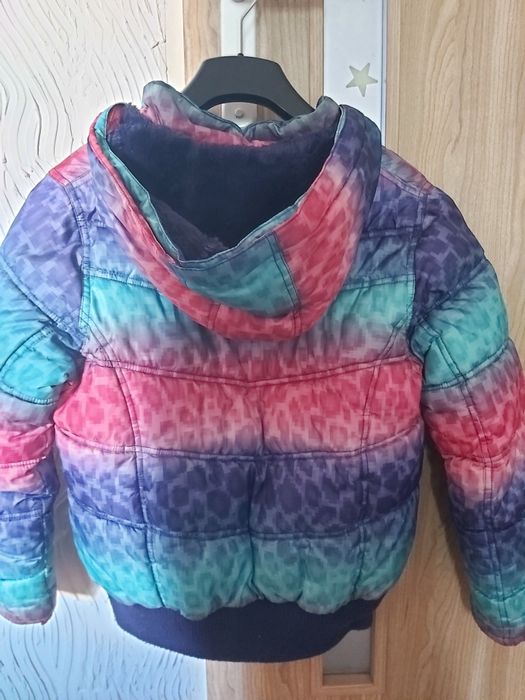 Kurtka Reserved. 158