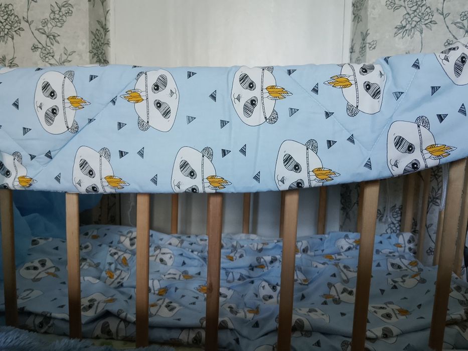 Дитяче ліжечко для хлопчика