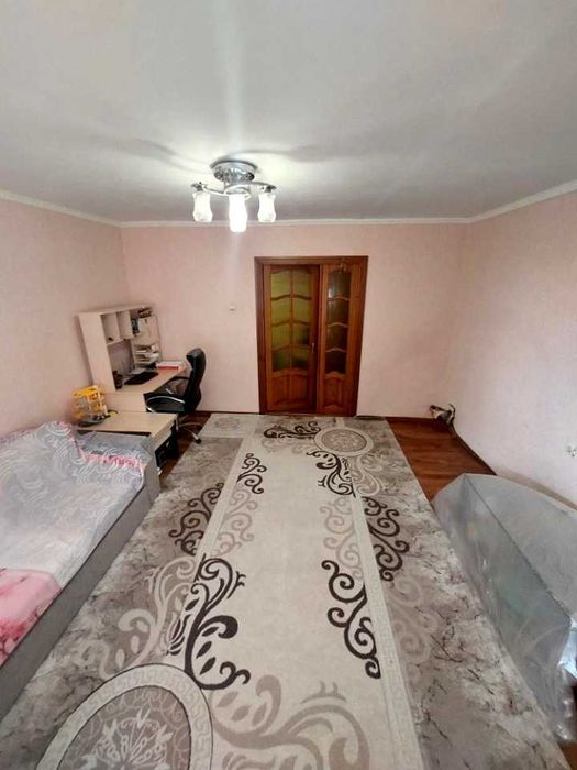 Продам 2х комн квартиру,Новые дома, р-н м Дворец Спорта 3/5 в отлич ж/сост. - View 3