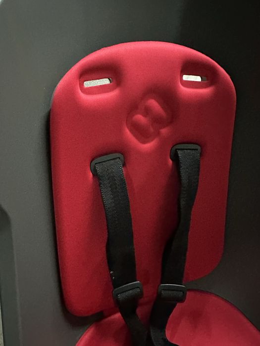 Cadeira de criança para bicicleta, marca Hamax modelo Buddy