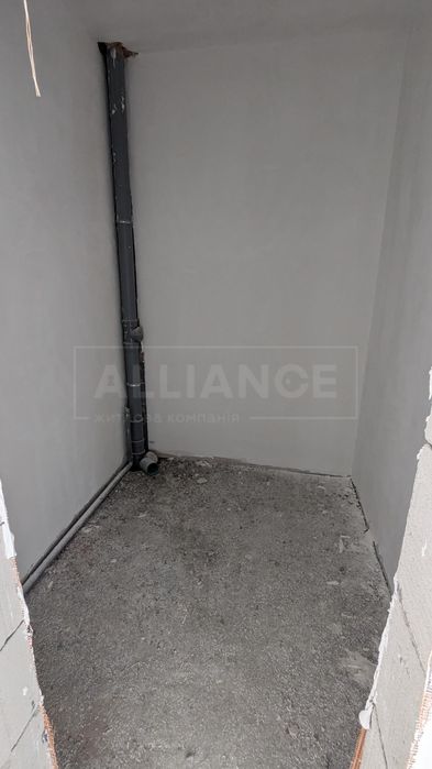 Продаж зданої 2х кімнатної квартири готової до ремонту