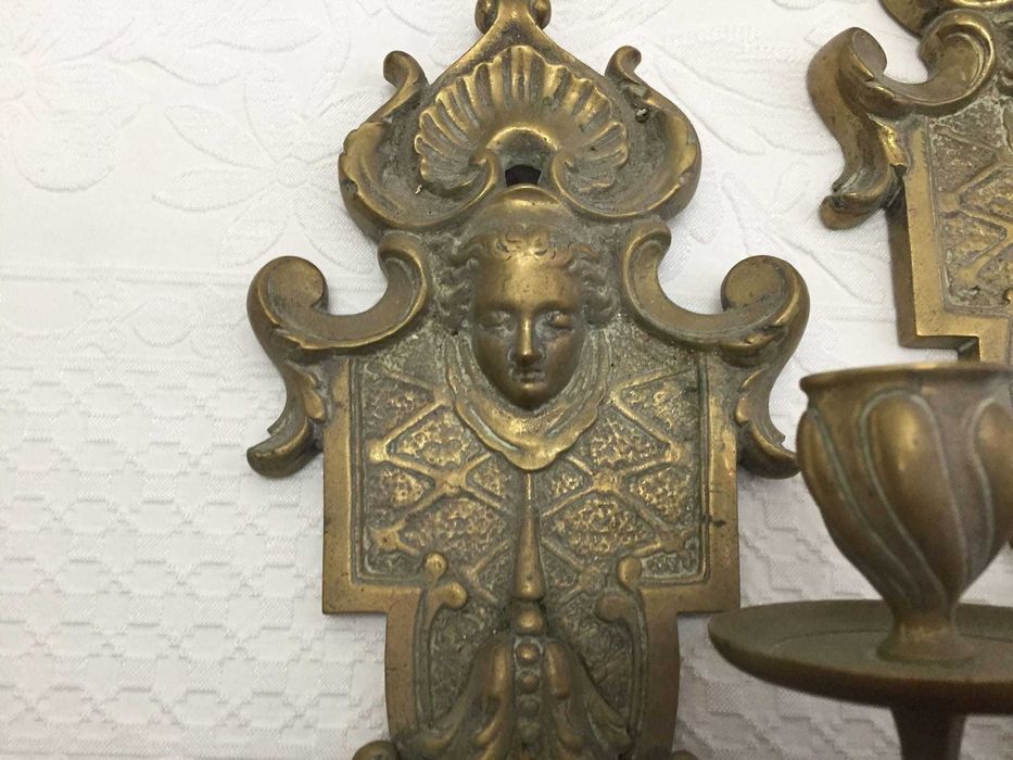 Castiçais de parede antigos em bronze