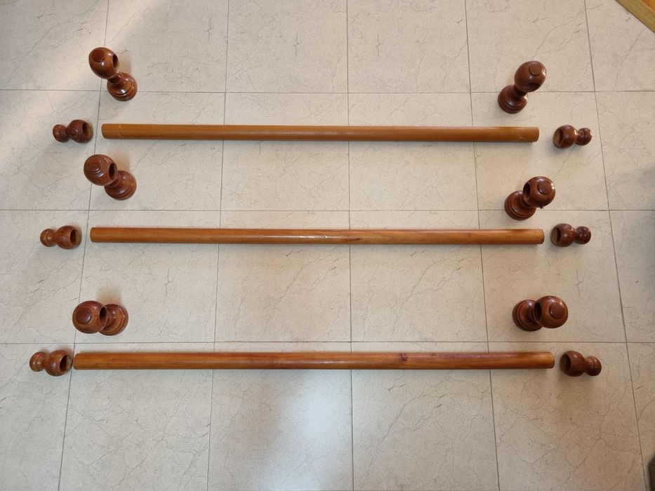 Conjunto varões para cortinado, em madeira, c/ 1.00 m + acessórios